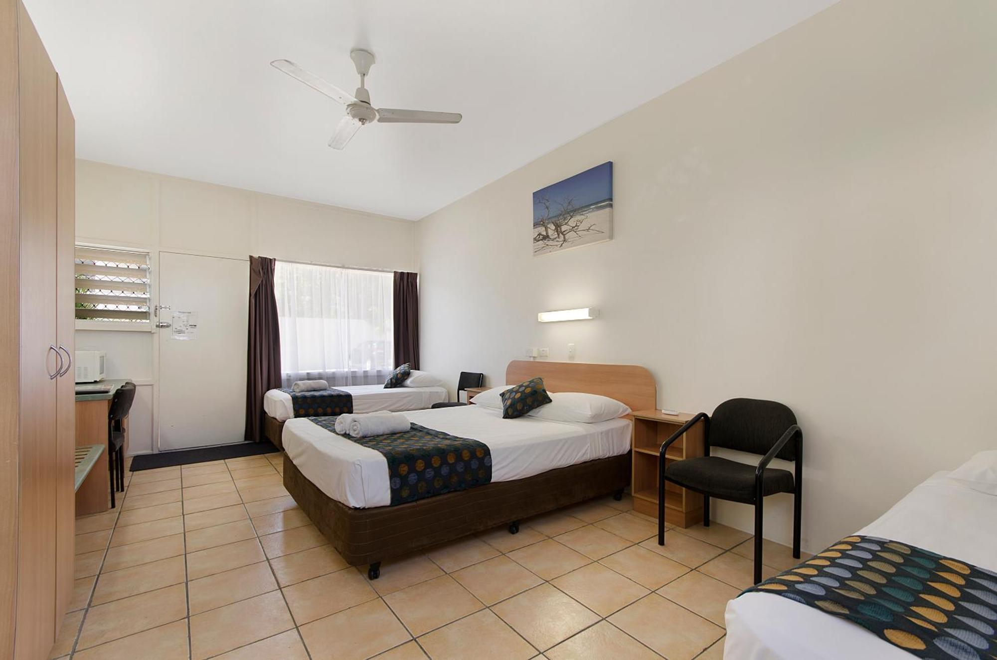 Beach House Motel Townsville Dış mekan fotoğraf