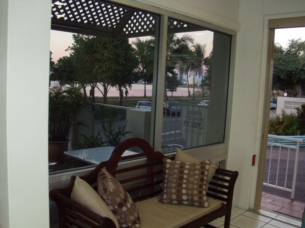 Beach House Motel Townsville Dış mekan fotoğraf
