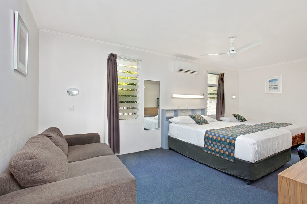 Beach House Motel Townsville Dış mekan fotoğraf