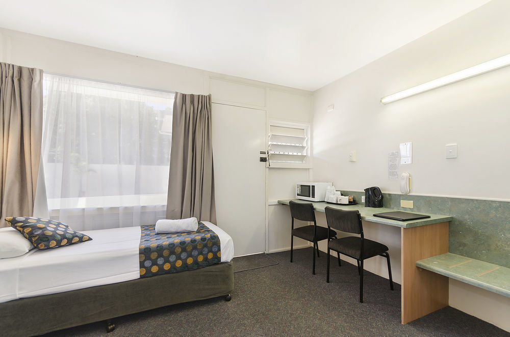Beach House Motel Townsville Dış mekan fotoğraf