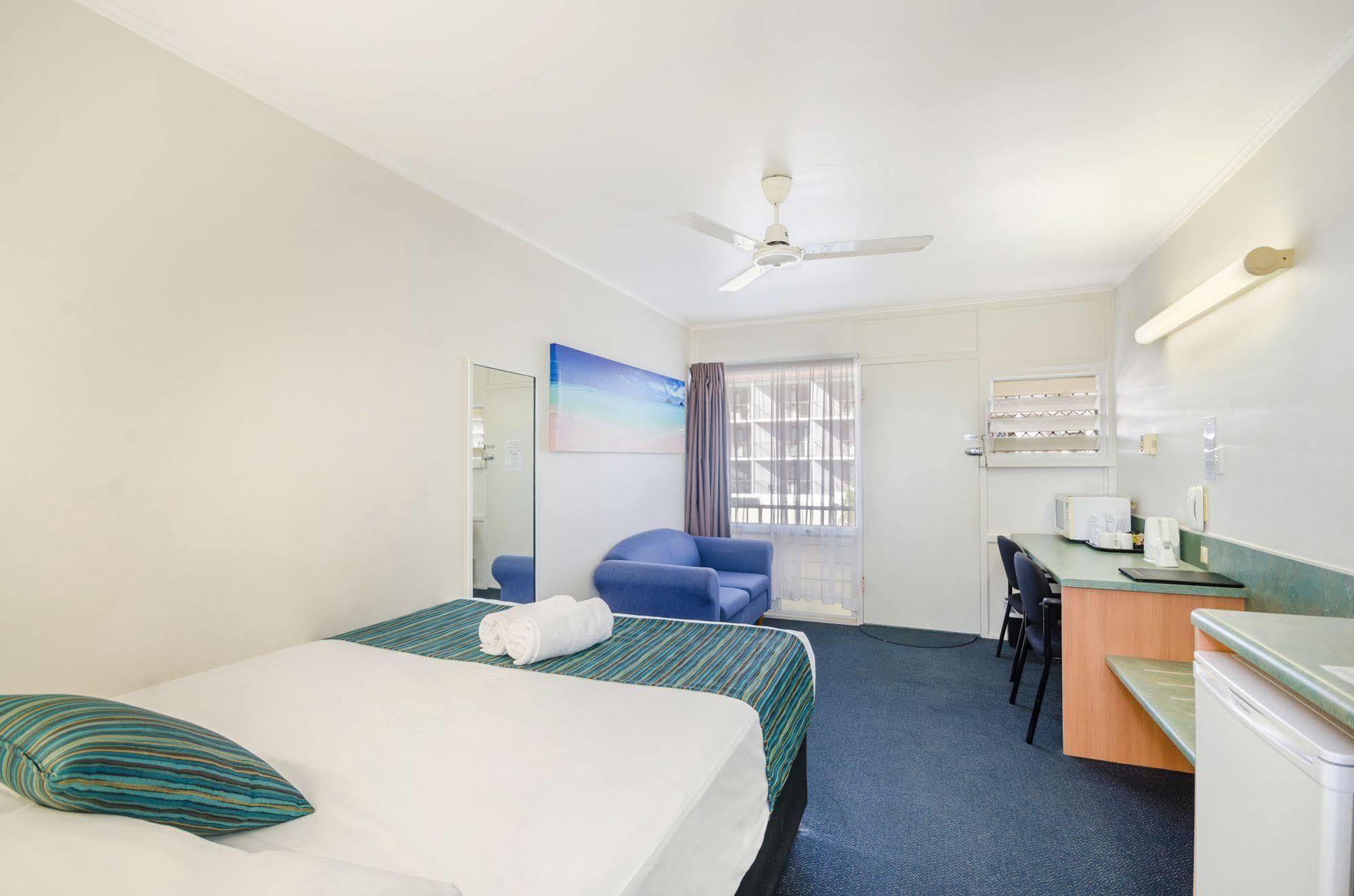 Beach House Motel Townsville Dış mekan fotoğraf